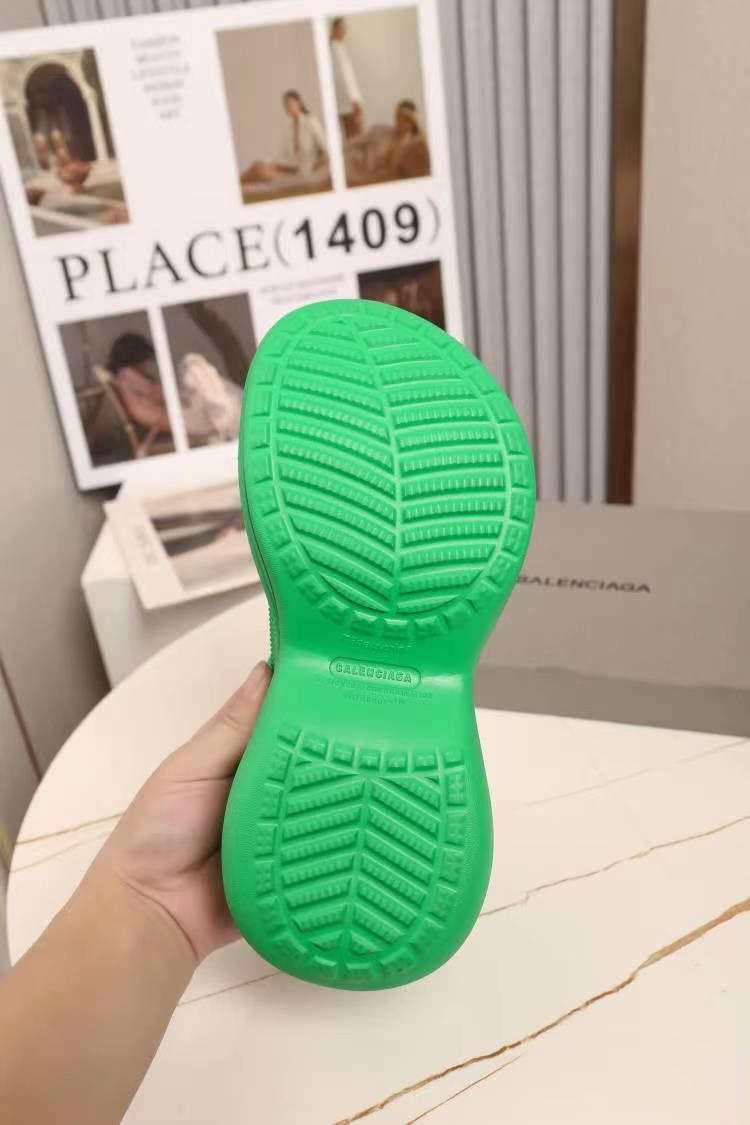 Balenciaga Slippers